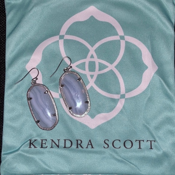 Kendra Scott Jewelry - Kendra Scott silver drop earrings